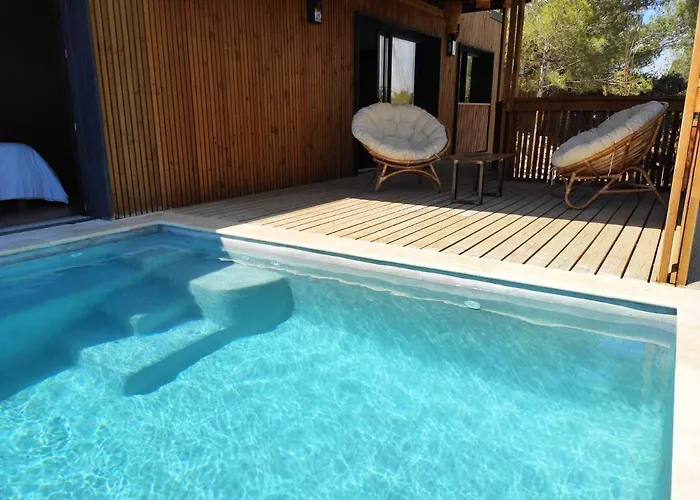 Hotel Occitana Calvisson