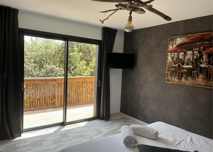 Hotel Occitana Calvisson